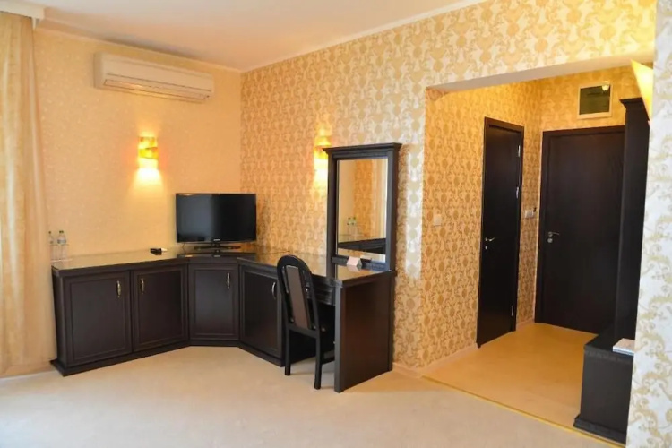 Shato hotel Trendafiloff
