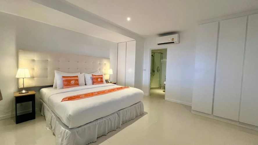 A11 - 2 Bdr Condo, Stunning Sea View, Karon Beach