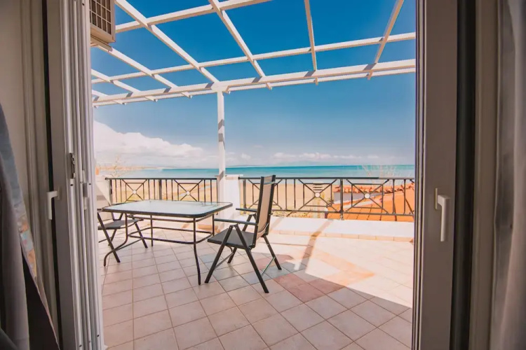 Villa Olga Sea Front Katakolo
