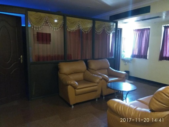 Deluxe Suite