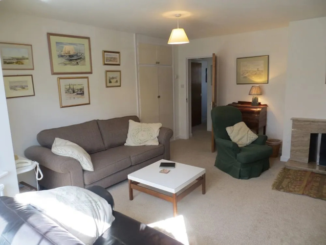 44 Sea Lane
