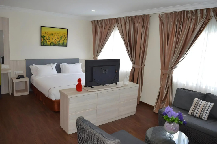 Angsoka Hotel
