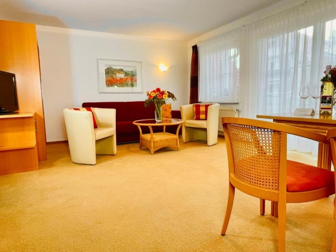 Apartment with balcony
