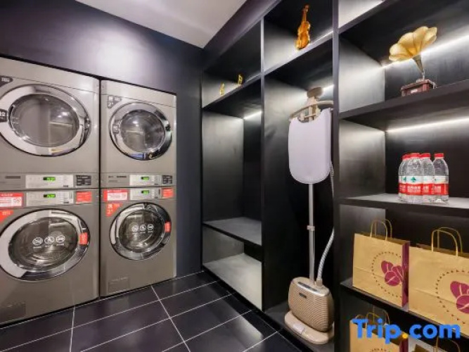 Ibis Hotel (Dalian Development Zone Wanda Plaza)