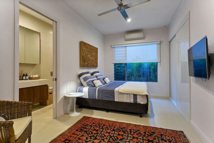 Veldree Palm Cove Rainforest Privacy