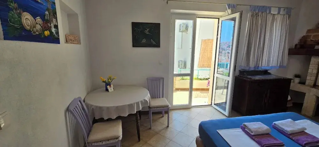 Bocin Rosso Apartments II