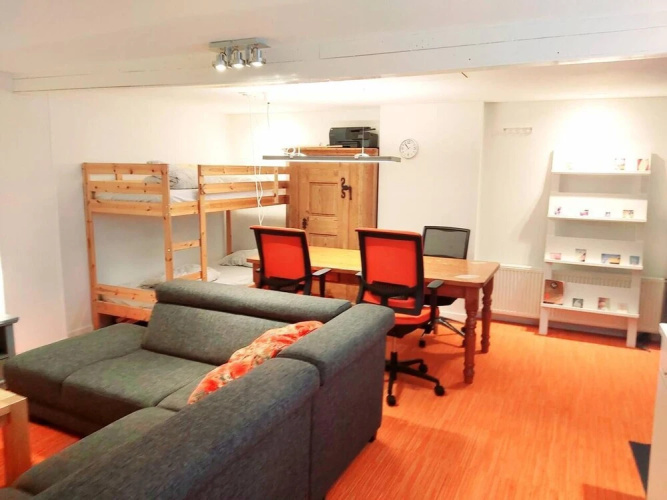 Captivating 2-bed Apartment in Hilversum