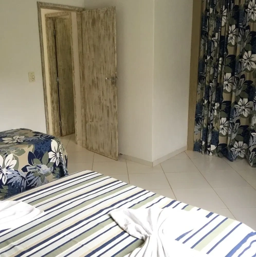 3 Bedrooms Cottage