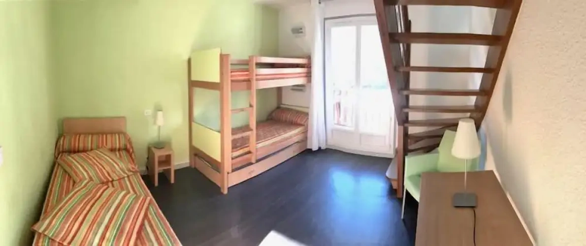 Standard Duplex room