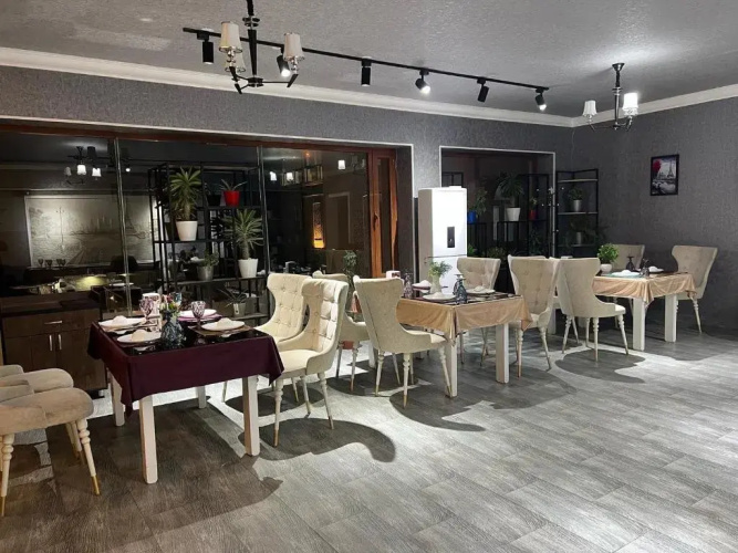 Hotel Almaz Plaza