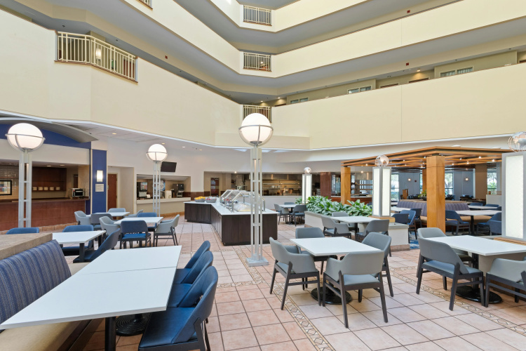 Embassy Suites by Hilton Tampa USF Near Busch Gardens photo 26