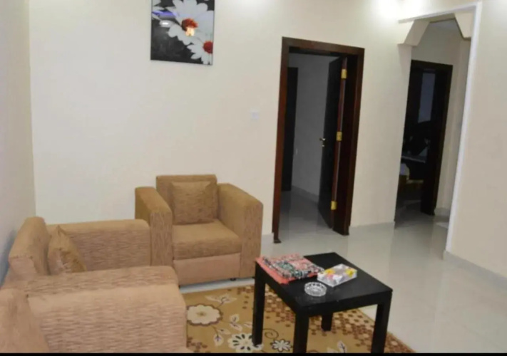 Naama Alshmal