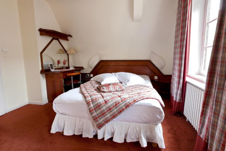 Standard Double Attic room with view