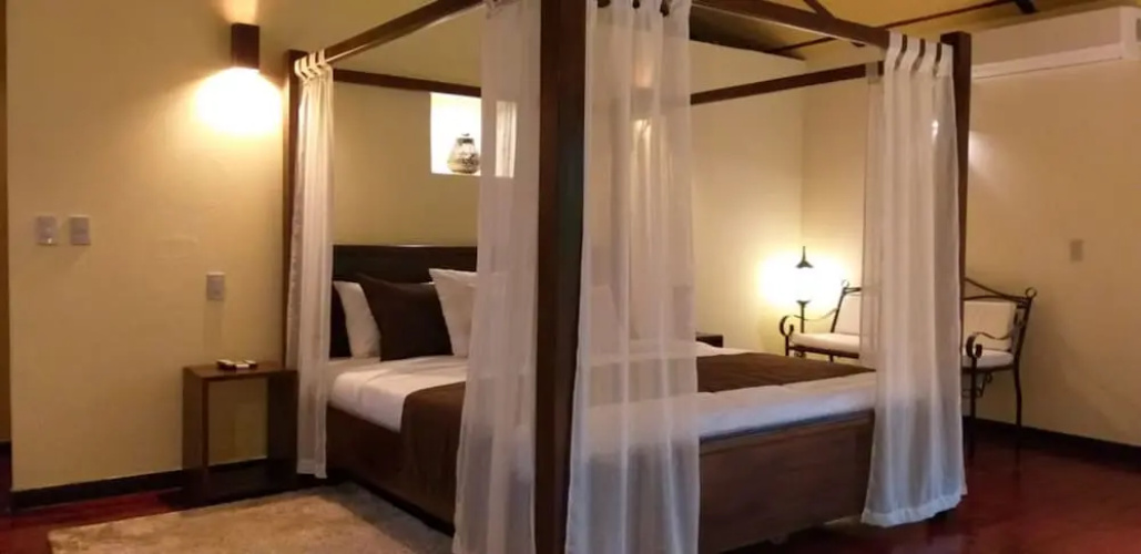 Tropical Suites