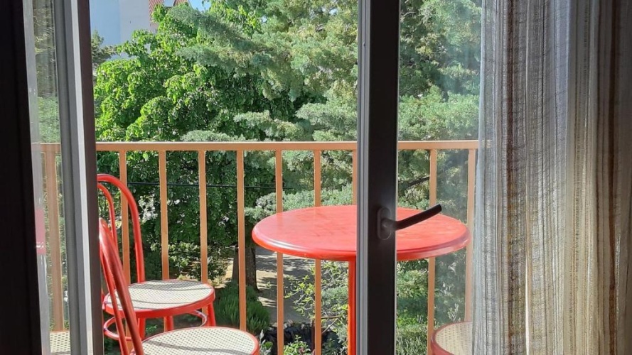 2 Bedrooms Apartment with balcony and with sea view