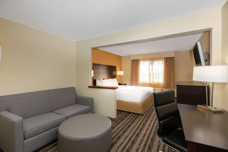 Double Suite