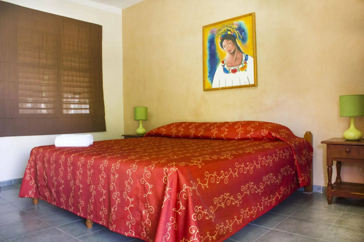 Esduma La Iguana Hotel