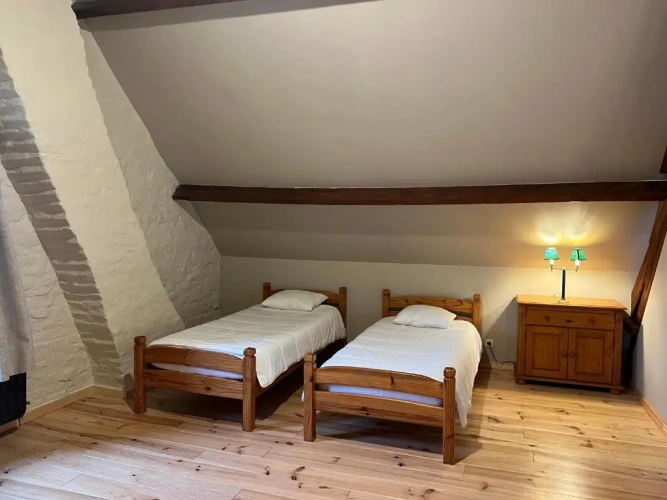 6 Bedrooms Cottage