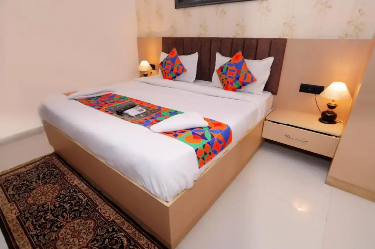 Cyber inn hotel