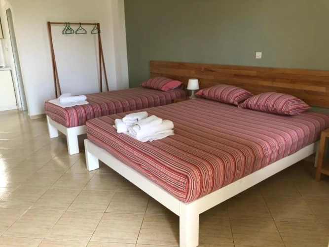 Classic Quadruple room
