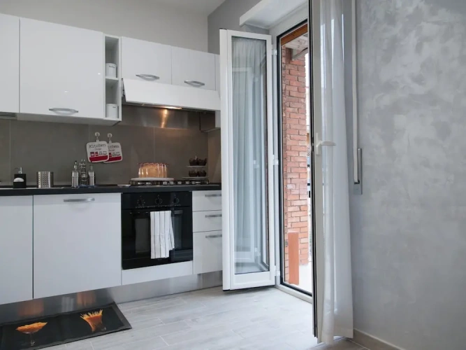 2 Bedrooms Quadruple Apartment with balcony