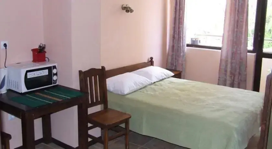 Asparuhov Guest Rooms