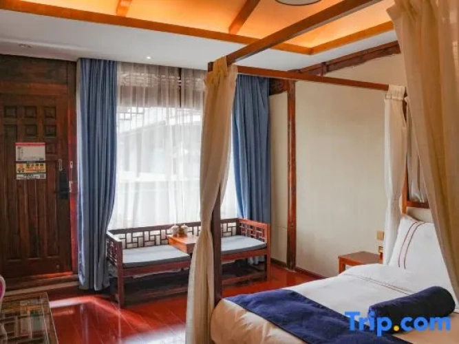 Standard Double room with view