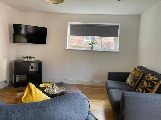 Best Priced Apartment In Hull 3