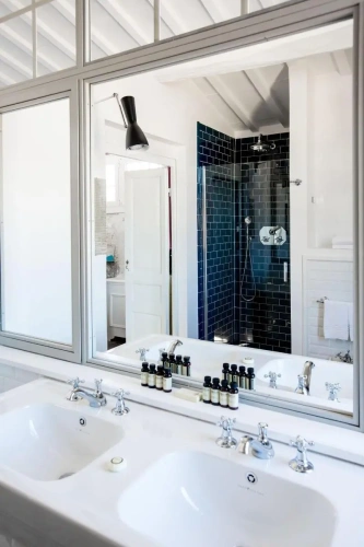 Standard Double room with city view