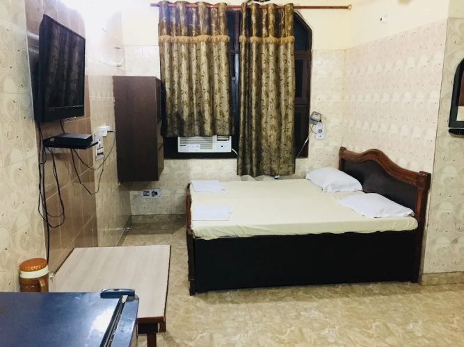 Royal Residency