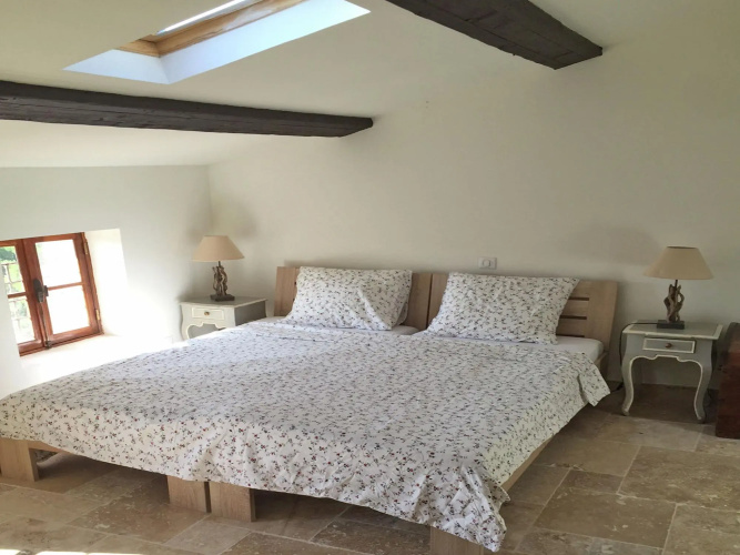 Villa in Ampus With Panoramic Views & Pool