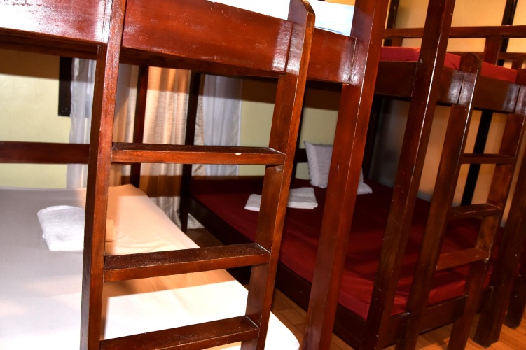 Standard Sextuple room