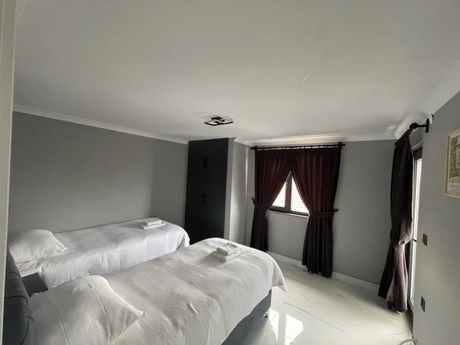 3 Bedrooms Luxury Apartment with sea view