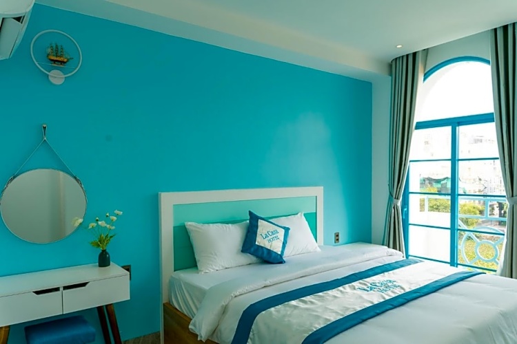 Deluxe Double room with balcony and with lake view