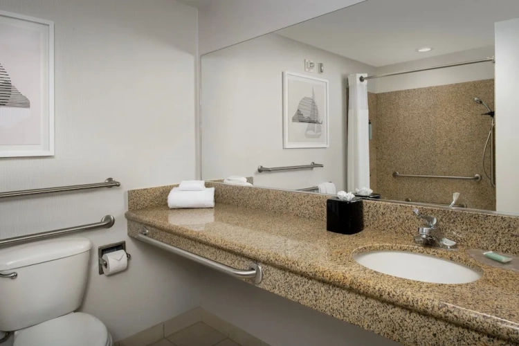 1 Bedroom Suite