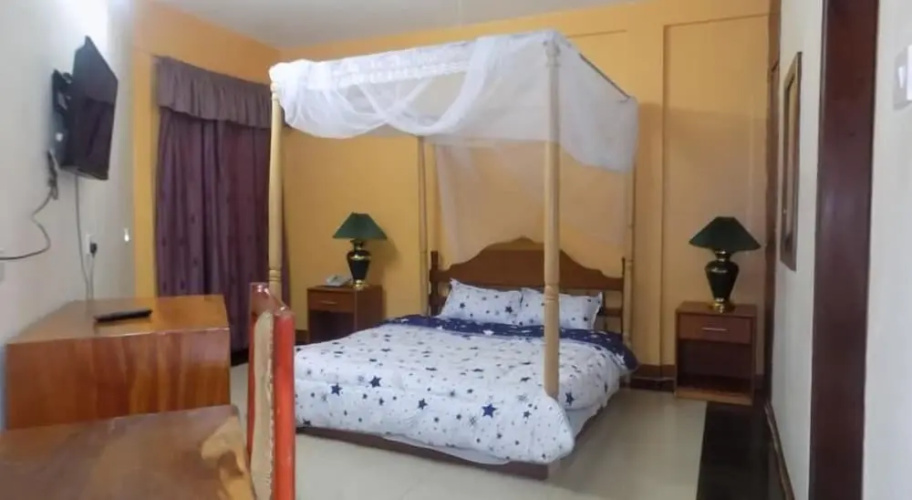 Kayegi Hotel