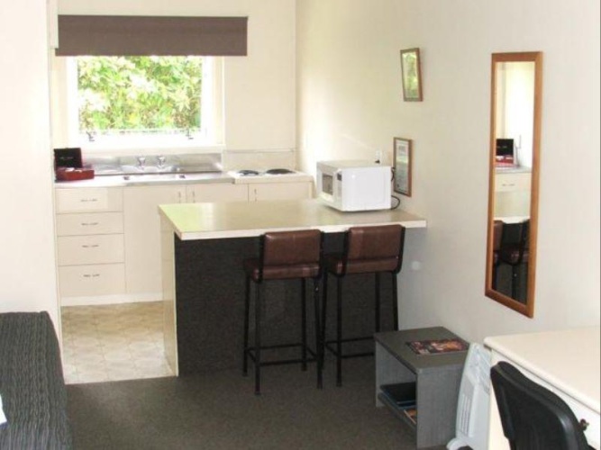 Executive Triple Studio