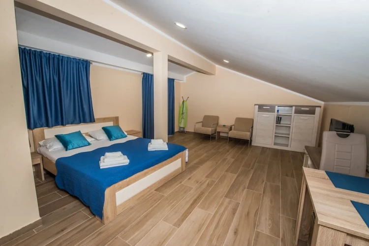 1 Bedroom Comfort Studio with balcony and with view