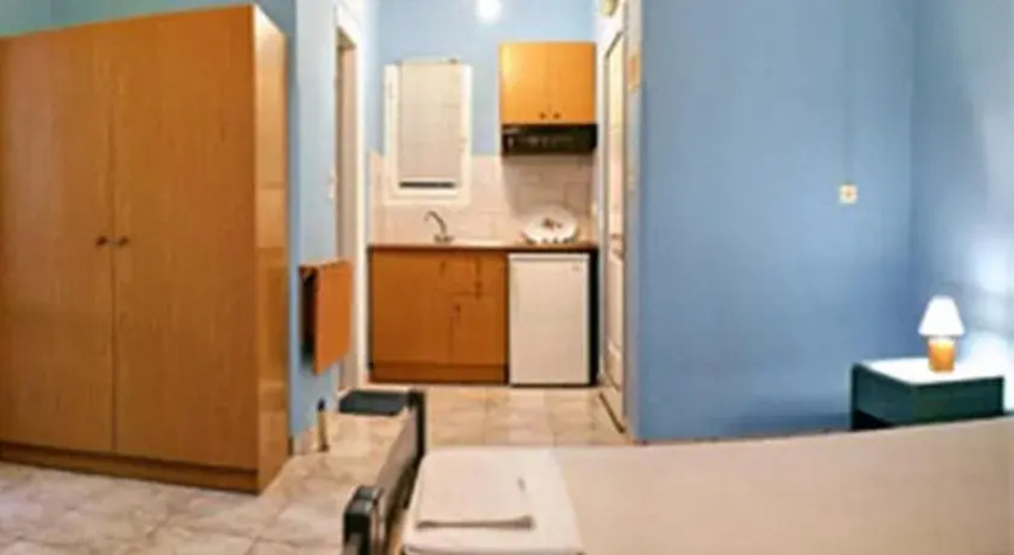 Aristi Studio Apartments