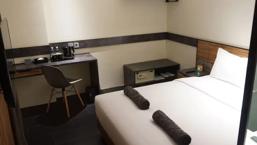 Deluxe Single room