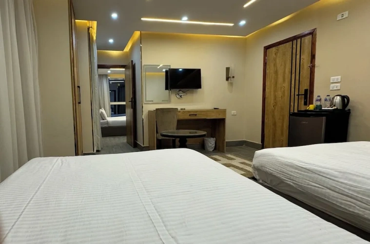 Deluxe Family room