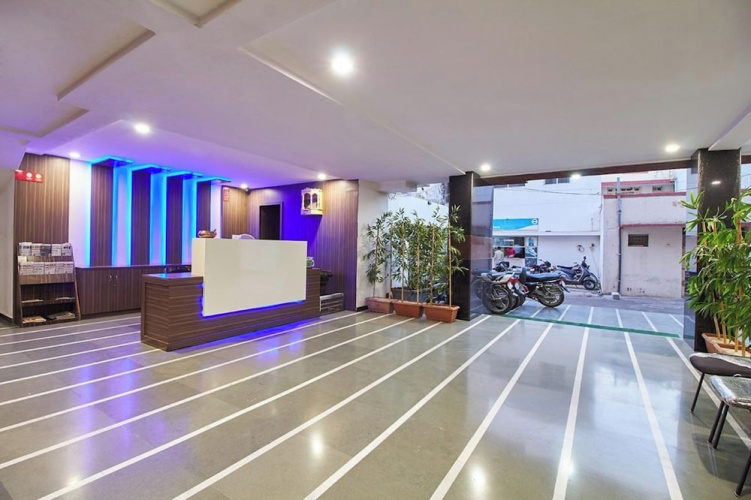 Hotel Crown