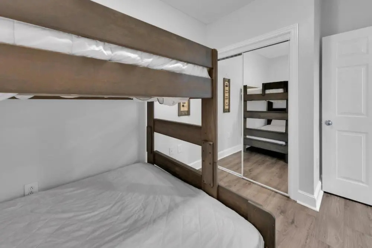 Majestic Beach Towers 2-1206