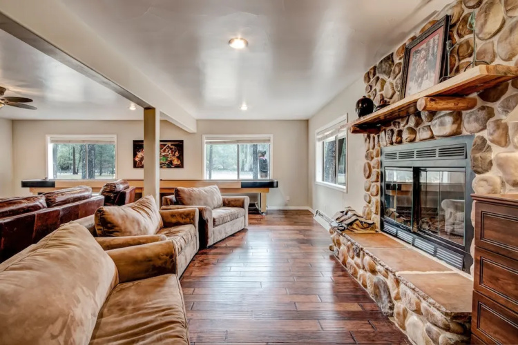 Eagle Creek Retreat by Vtrips