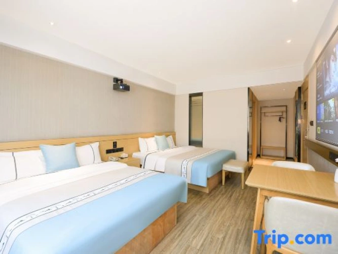 Deluxe Family room