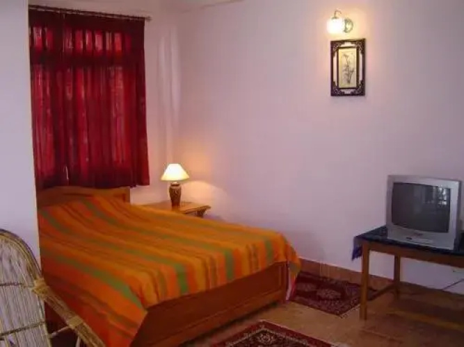 Deki Lodge