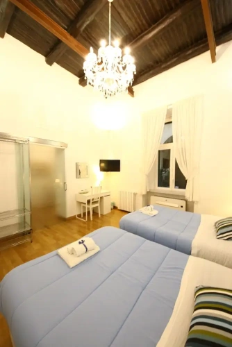 Luxury Quadruple room