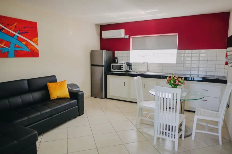 1 Bedroom Apartment with garden view