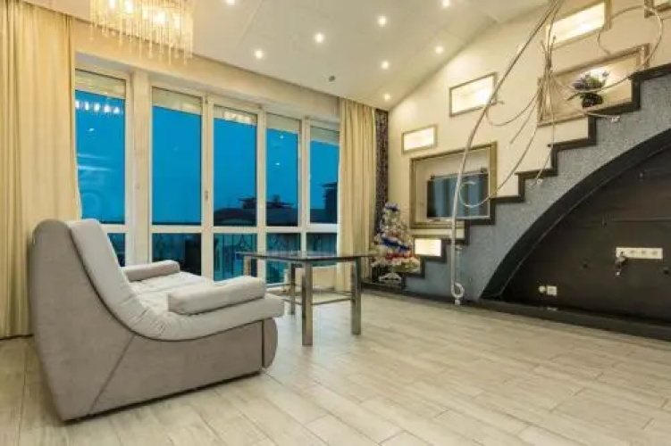 Penthouse on Strada Ismail 58 1