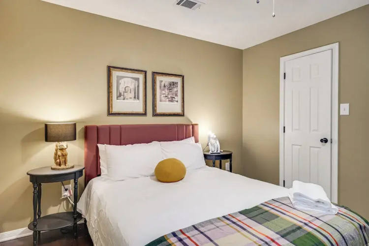 Bryan Home: Close to Campus & Kyle Field